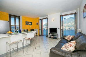 Appartement Familial, plusieurs chambres, 2 salles de bains, cÎté montagne (Blevio Panoramica) | Intérieur