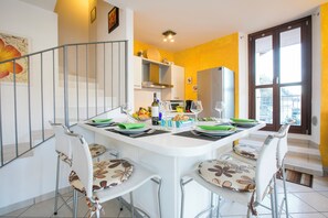 Family Apartment, Multiple Bedrooms, 2 Bathrooms, Mountainside (Blevio Panoramica) | Dining - Blevio Panoramica (Blevio)