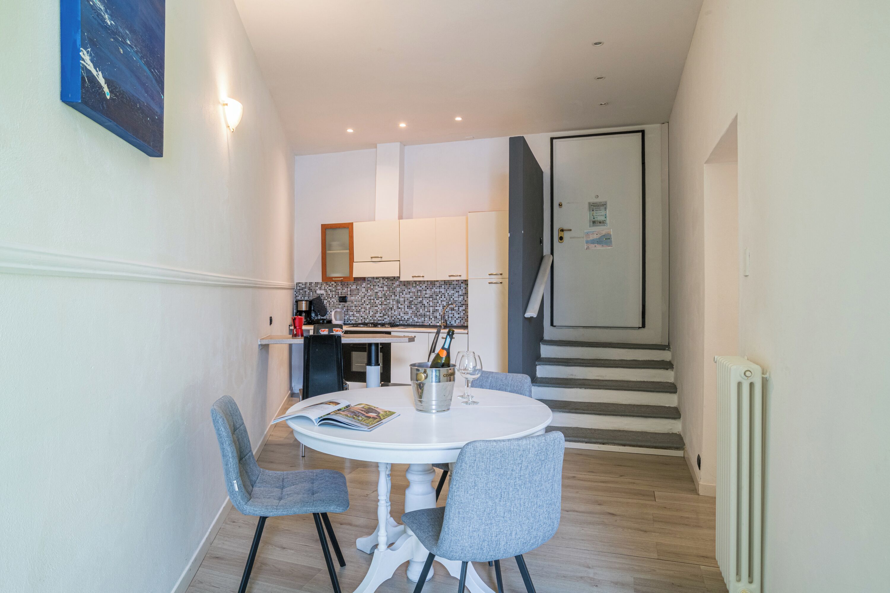 Family Apartment, 2 Bedrooms, 2 Bathrooms, Lakeside (Menaggio Tosca 1) | Private kitchen | Coffee/tea maker, full-size fridge, microwave, oven