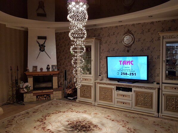 Interior - Villa whit nice view to mountain (Guldala)