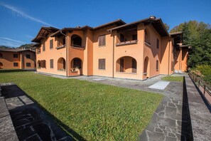 Family Apartment, Multiple Bedrooms, Mountainside (Menaggio Poggio Fiorito Loggetta) | Exterior - Menaggio Poggio Fiorito Loggetta (Menaggio)