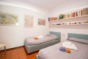 Family Apartment, Multiple Bedrooms, Mountainside (Menaggio Poggio Fiorito Loggetta) | 2 bedrooms, iron/ironing board, free WiFi, bed sheets - Menaggio Poggio Fiorito Loggetta (Menaggio)