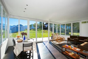 Dining - Villa La Betulla (Cerano d'Intelvi)