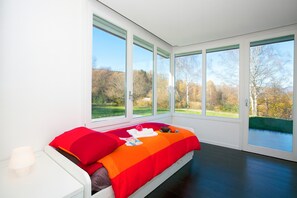 Family Villa, Multiple Bedrooms, Mountainside (Villa Intelvi) | 6 bedrooms, iron/ironing board, WiFi, bed sheets - Villa Intelvi (Cerano d'Intelvi)