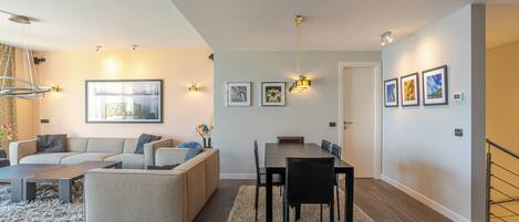 Family Apartment, Multiple Bedrooms, Mountainside (Sant' Andrea Deluxe) | Interior
