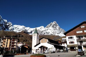 Exterior - Ski chalet Cervinia Elena ski-in-ski-out 4-6 pers. sunny-balcony-wifi-pisteview (Breuil-Cervinia)