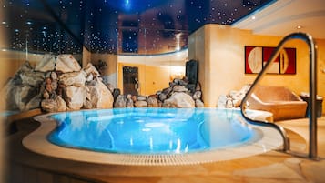Bañera de hidromasaje interior