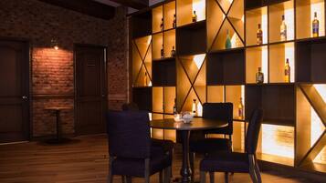 Bar (en la propiedad)