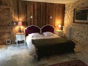 Casa, baño en la habitación (Le Cellier)