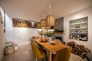 Dining - Olive & Ivy Guest House (Canillas de Aceituno)