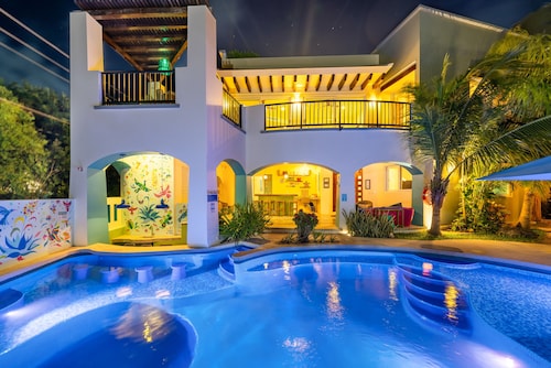 Stunning Views - New luxury home with 4 king suites, TWO pools and Ocean Access!
