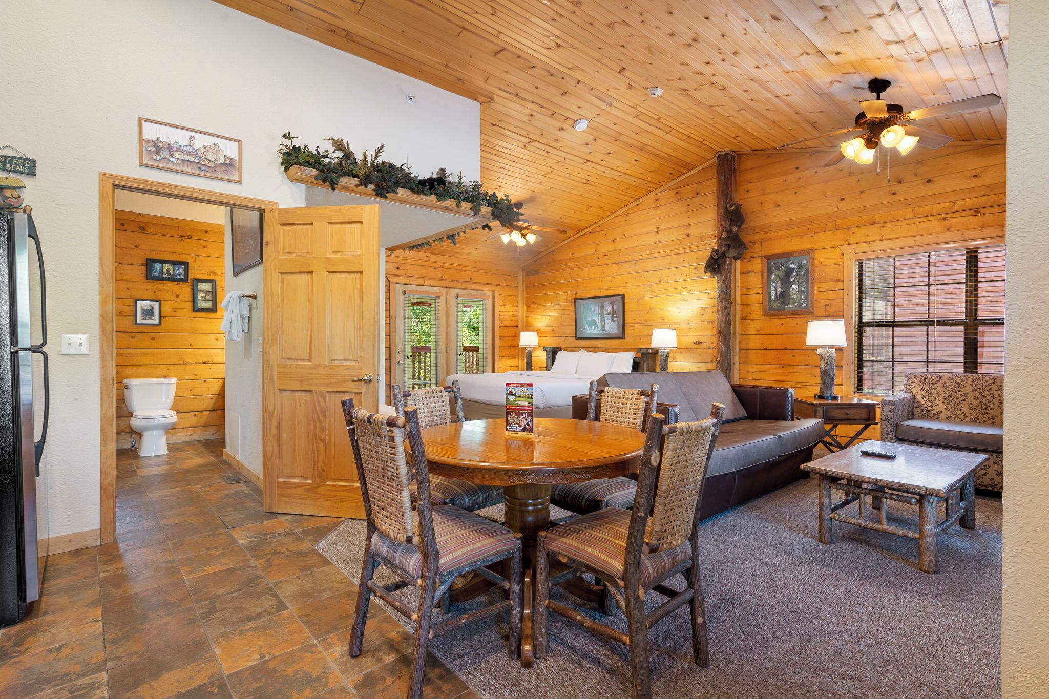 Smart TV, fireplace, DVD player