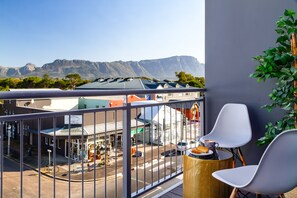 City view - WINK Eaton Square (Cape Town)