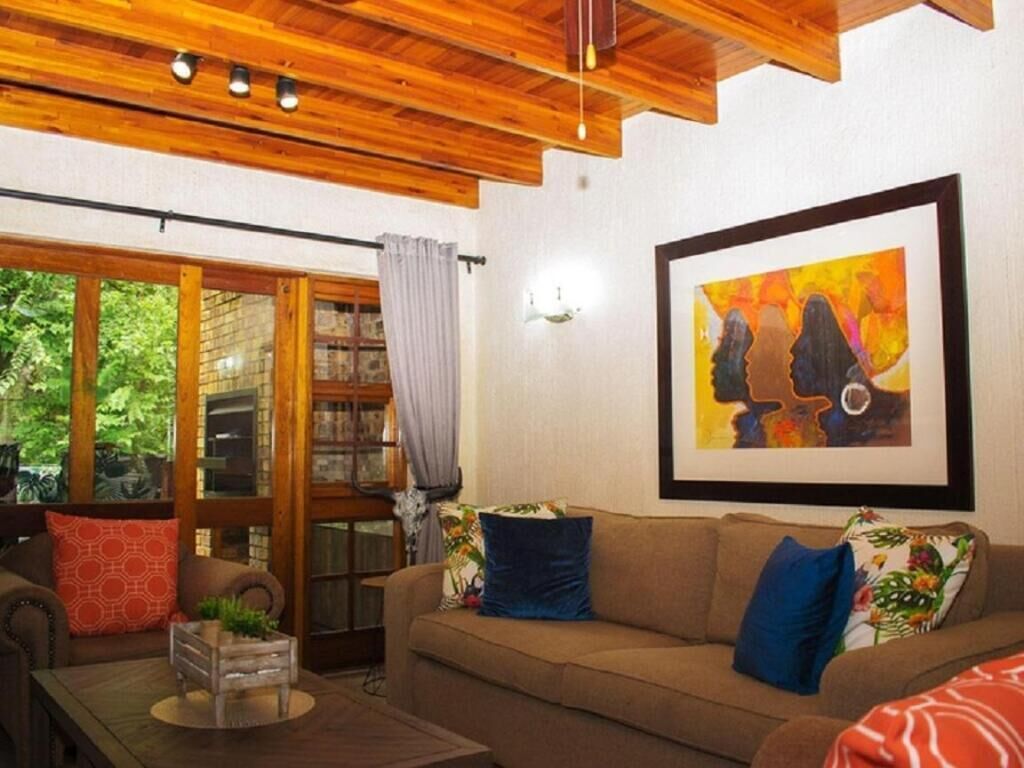 Luxury Chalet, 3 Bedrooms | Living room