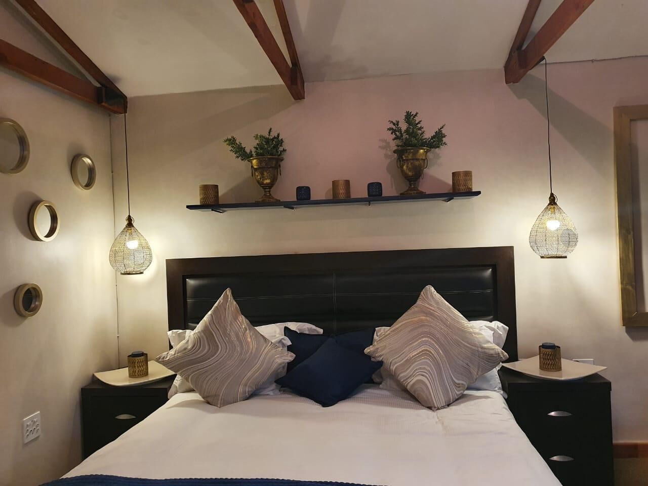 Family House, 5 Bedrooms | Individually decorated, individually furnished, free WiFi