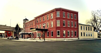 AH #10 · AH #10 Full w/Shower