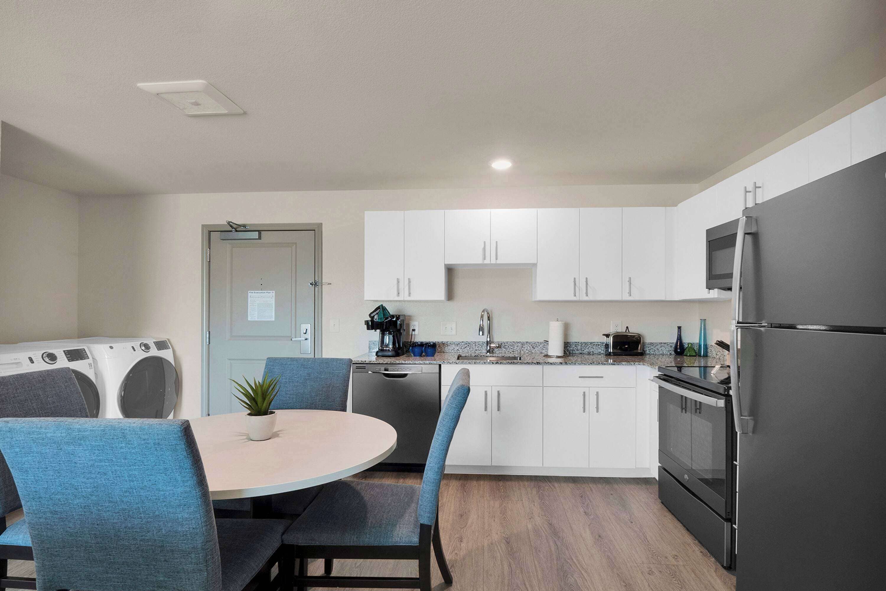 Photo - WaterWalk Extended Stay by Wyndham Charlotte - Arrowood
