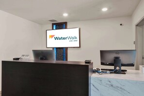 Lobby - WaterWalk Extended Stay by Wyndham Charlotte - Arrowood (Charlotte)
