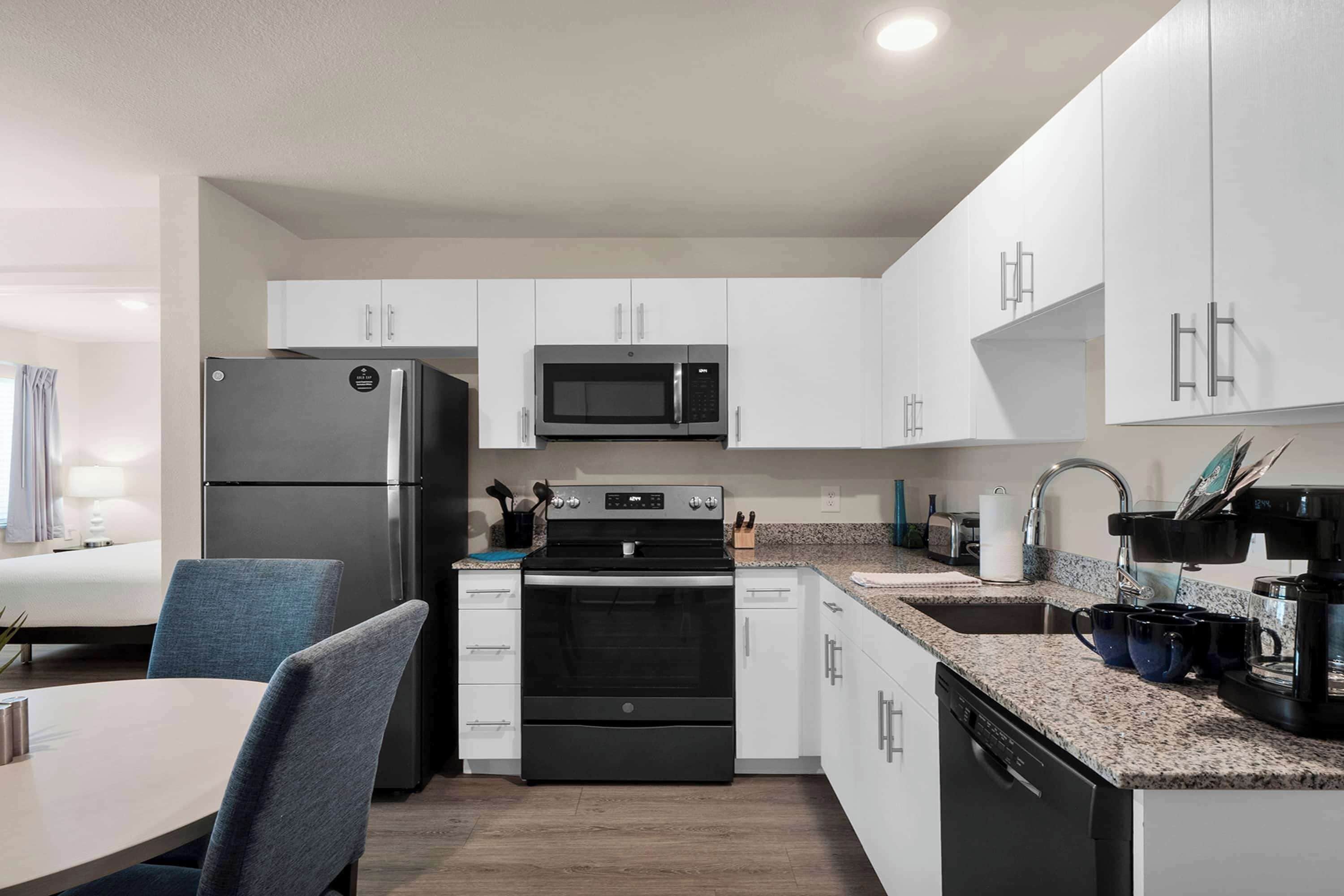 premium bedding, pillow-top beds, free wifi, bed sheets