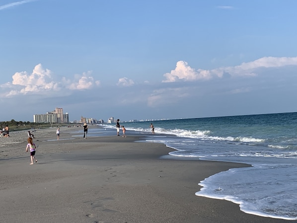 Beach - Beautiful Condo on Arrowhead Golf Course (Myrtle Beach)