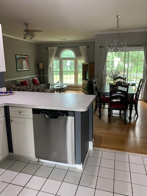 Interior - Beautiful Condo on Arrowhead Golf Course (Myrtle Beach)