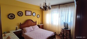 3 quartos, ferros/tábuas de passar roupa, Wi-Fi de cortesia