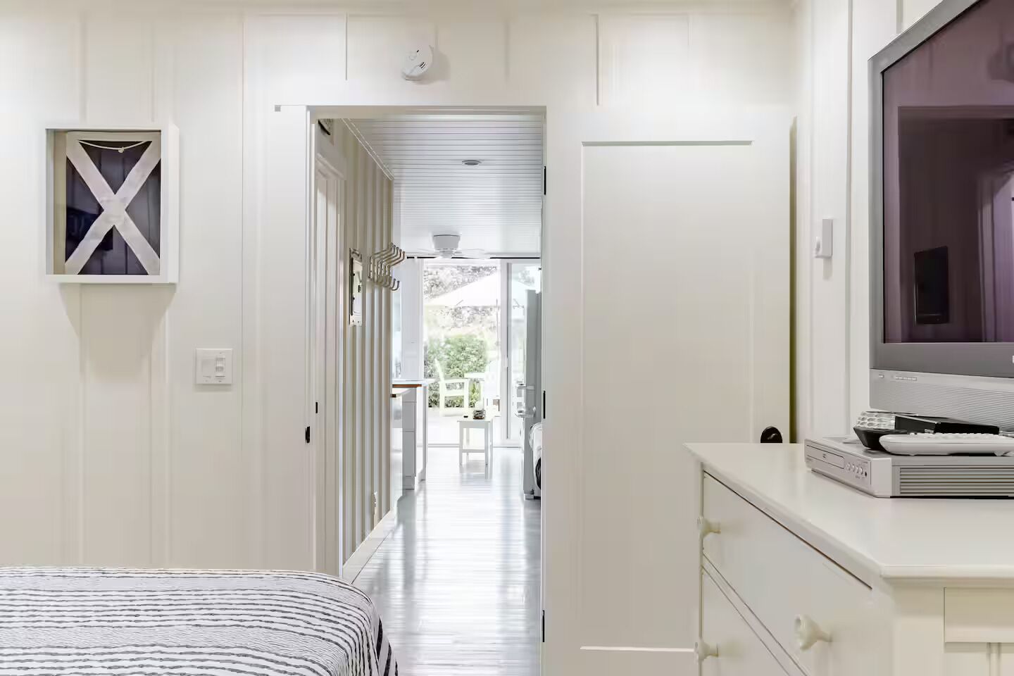1 bedroom, travel crib, WiFi, bed sheets