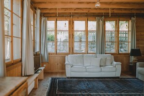 تلفزيون، كُتُب