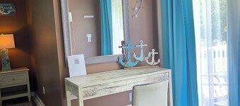 Mermaid relaxing studio with Pool