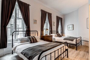 3 bedrooms, iron/ironing board, WiFi