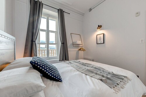 Panoramic River Views | 3-Bed Old Quebec