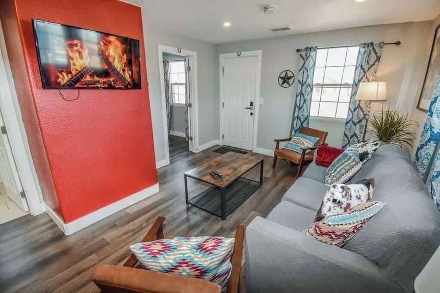 Cowboy Bunkhouse A Rustic Charm Meets Comfort In Denver - Westminster, CO