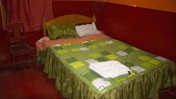 Habitación con 2 camas individuales