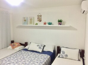 3 habitaciones, tabla de planchar con plancha, wifi y ropa de cama 