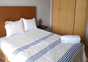 2 habitaciones, internet y ropa de cama 