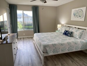 2 chambres, bureau, lit de bébé portatif, accès au Wi-Fi (inclus)