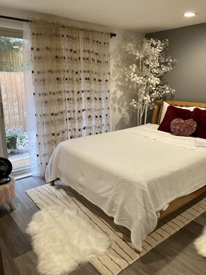 1 bedroom, WiFi, bed sheets