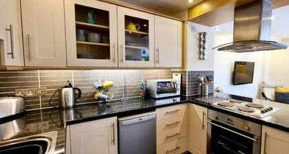 The Old Pump House -Tenby