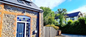 The Old Pump House -Tenby