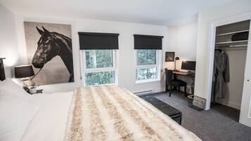 3 bedrooms, desk, iron/ironing board, WiFi