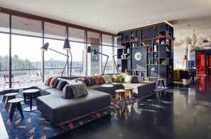 Lobby sitting area - YaTi by Artyzen Hongqiao Shanghai (Shanghai)