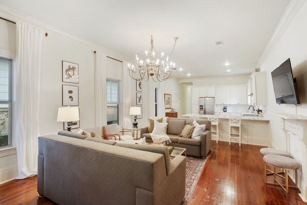 Smart TV, books, offices