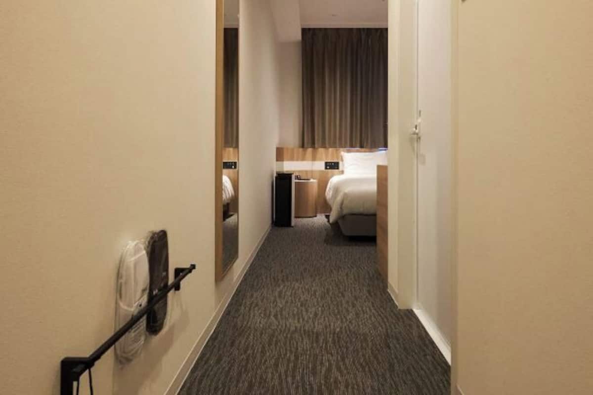 In-room safe, desk, laptop workspace, blackout drapes