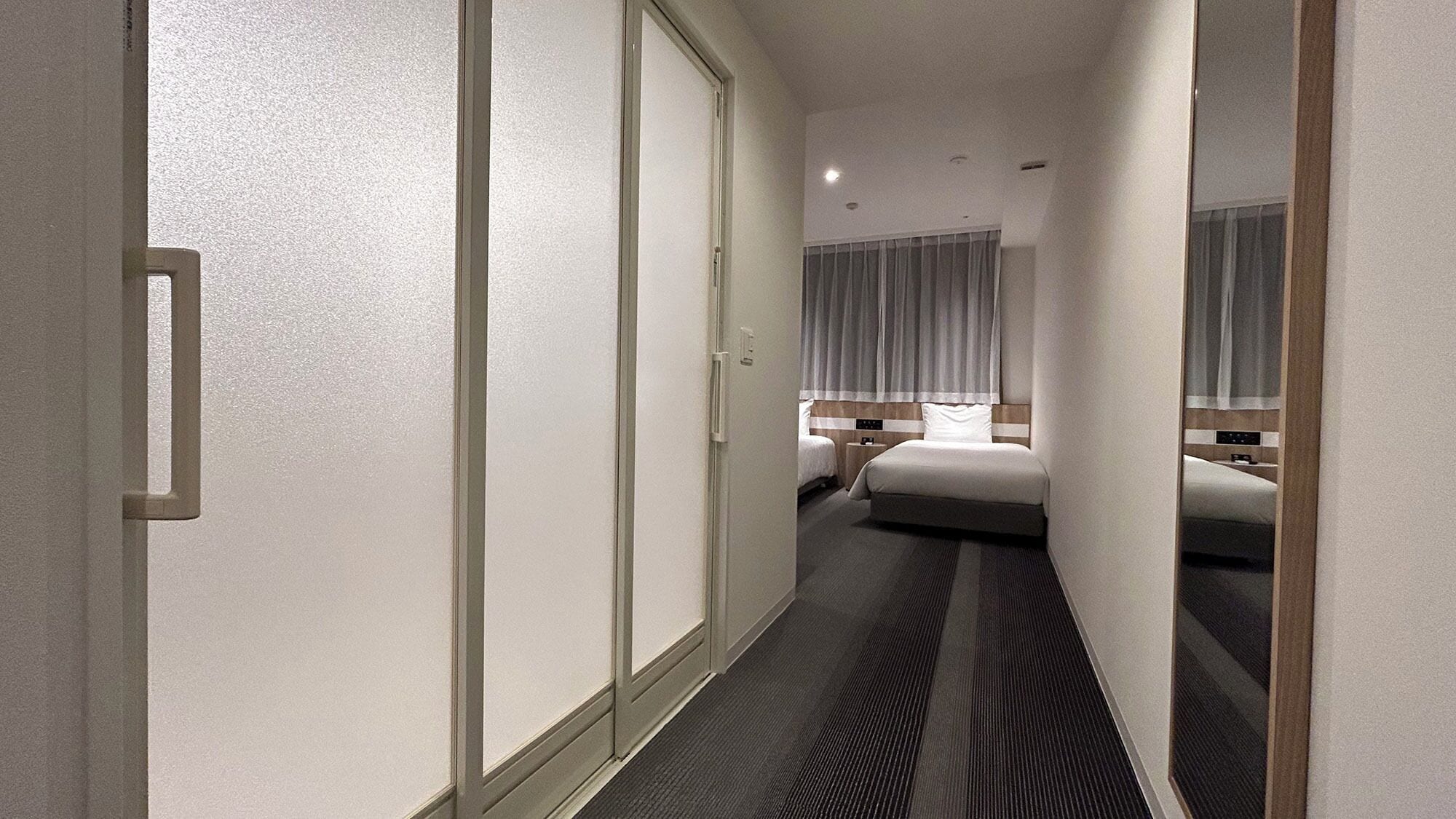 In-room safe, desk, laptop workspace, blackout drapes