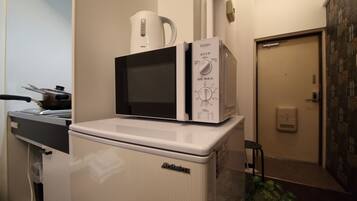 Apartment, Non Smoking | 1 bedroom, desk, free WiFi