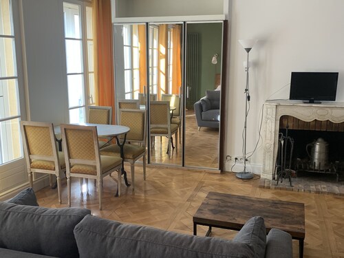 Très belle chambre d'hôte de 40m² au centre de Fontainebleau