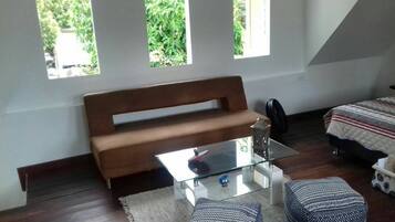 1 bedroom, iron/ironing board, bed sheets