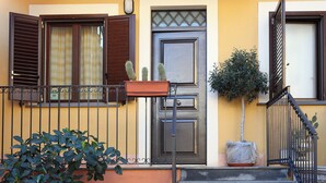Immagine non classificata, 5 di 25, pulsante