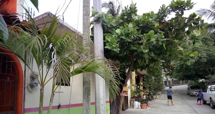 Air Conditioning, Insurance and Economic Room in Zihuatanejo