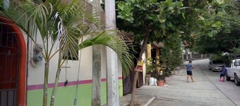 Air Conditioning, Insurance and Economic Room in Zihuatanejo